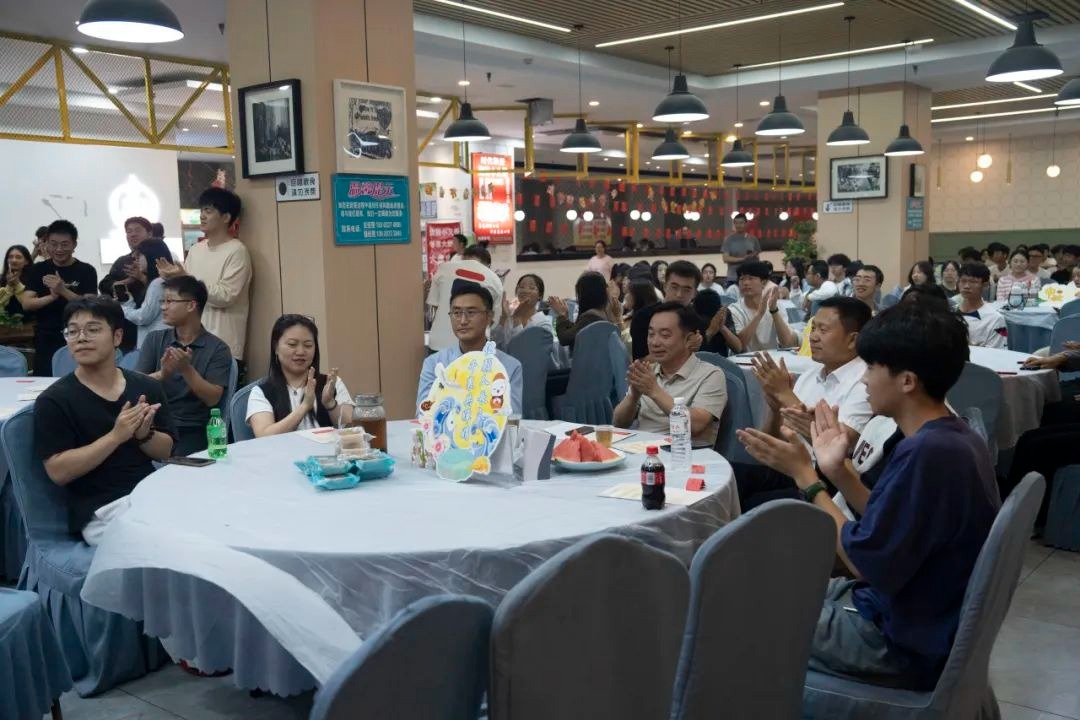 我校举办“月圆耀天理 桃李庆华章”中秋联欢会